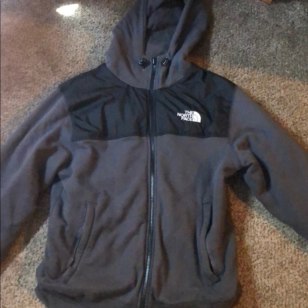 Men’s reversible north face